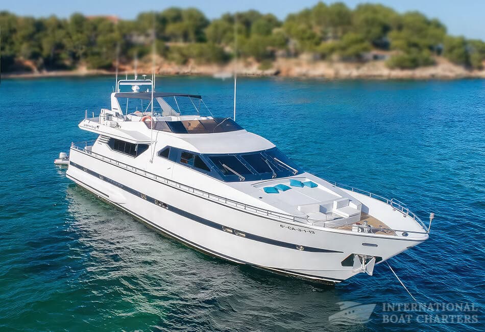 80.4ft/24.6m Superphantom 80 Luxury Motor Yacht available for charter